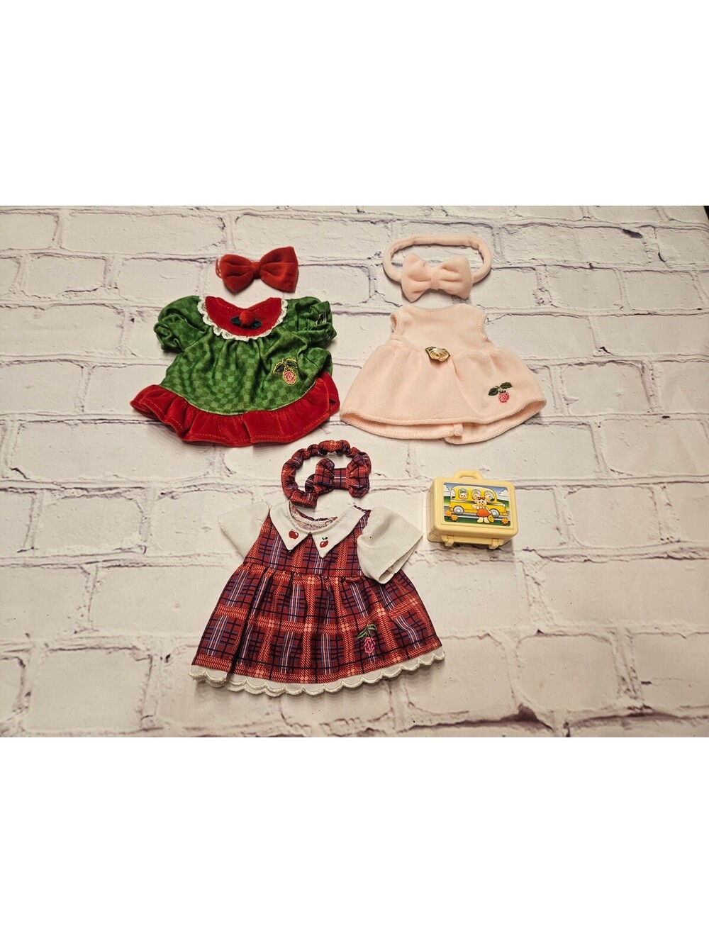 Set of Briarberry Bears Clothes by Fisher Price